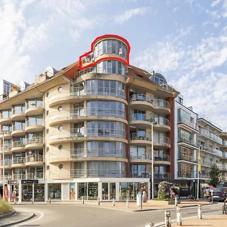 Apartment Sun-facing Penthouse With Ocean View