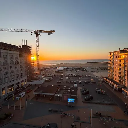 Sun-facing Penthouse With Ocean View Apartment